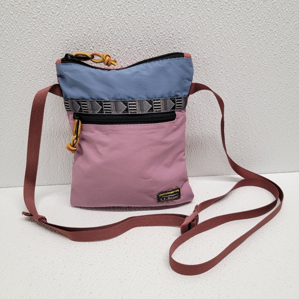 L.L. Bean Mountain Classic Crossbody Bag Purse Nylon Lightweight Pink Blue